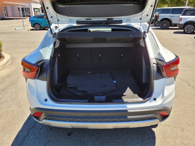 Used 2025 Chevrolet Trax LT w/ Driver Confidence Package FWD image 10