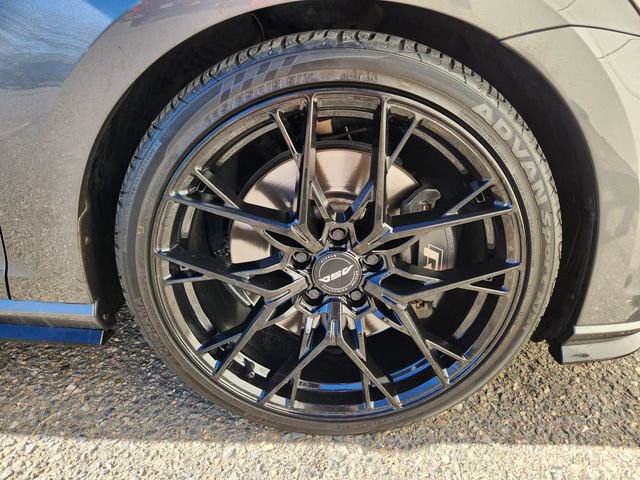 Used 2018 Volkswagen Golf R 4-Door image 20