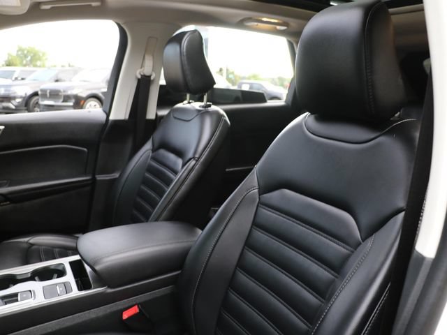 Certified 2024 Ford Edge SEL w/ Convenience Package AWD/4WD image 21
