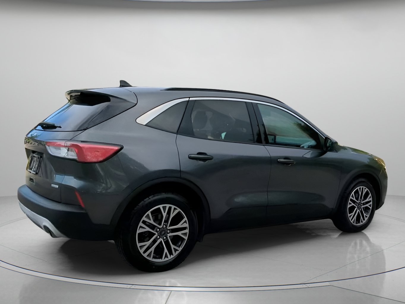 Certified 2020 Ford Escape SEL FWD image 29
