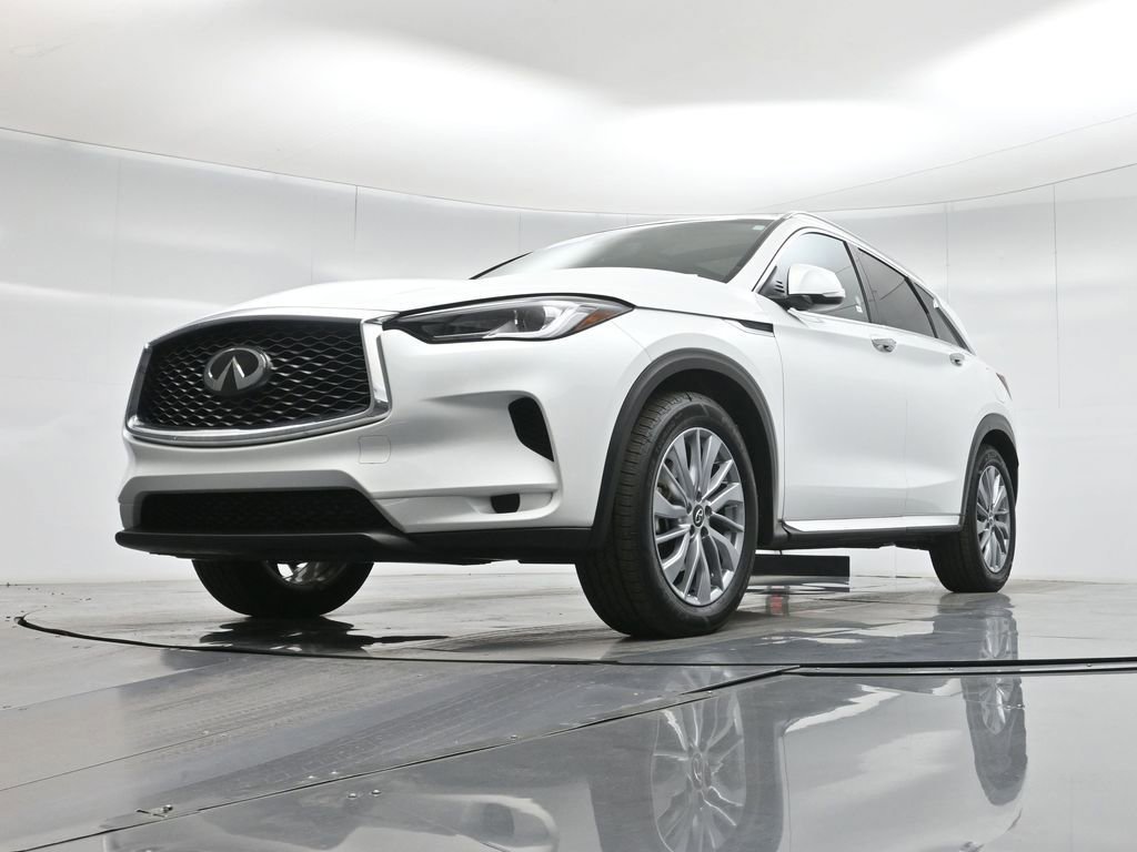 Used 2024 INFINITI QX50 Luxe image 29