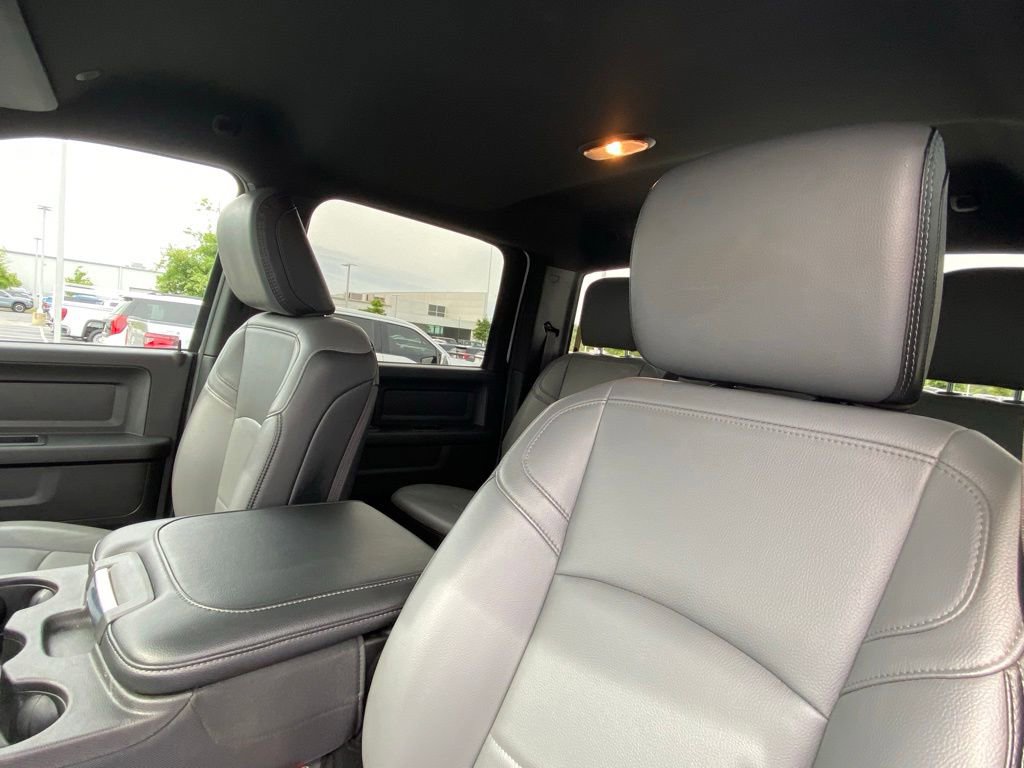 Used 2025 RAM 2500 Tradesman w/ Chrome Appearance Group AWD/4WD image 20