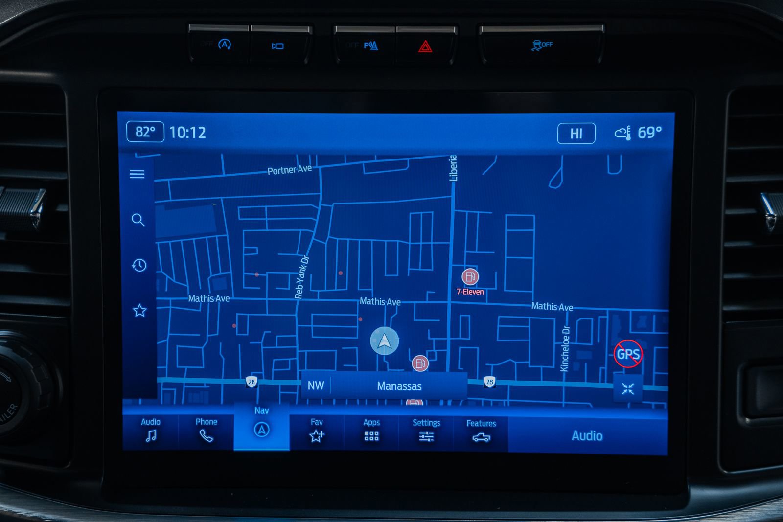 Certified 2023 Ford F150 Lariat w/ Equipment Group 502A High image 30