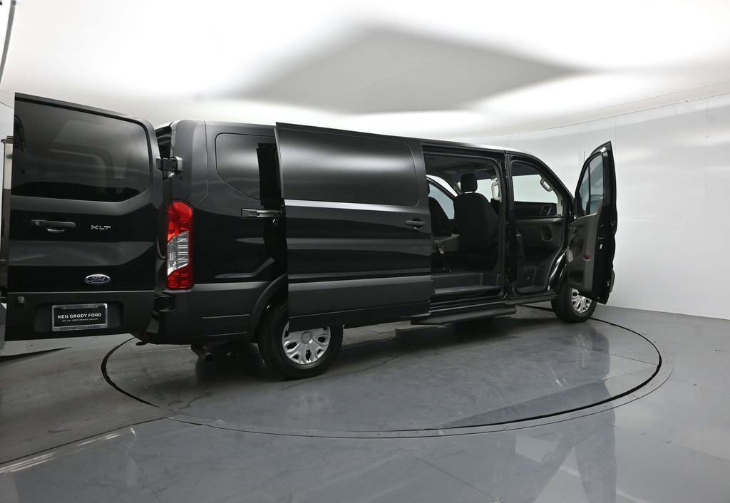 Certified 2023 Ford Transit 350 XLT RWD image 5