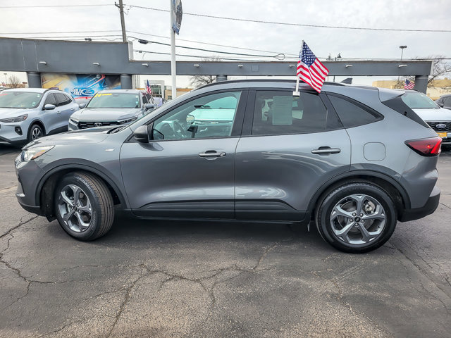 Certified 2025 Ford Escape ST-Line image 3