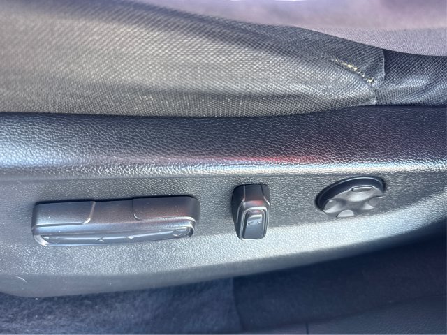 Used 2018 Honda CR-V EX image 30