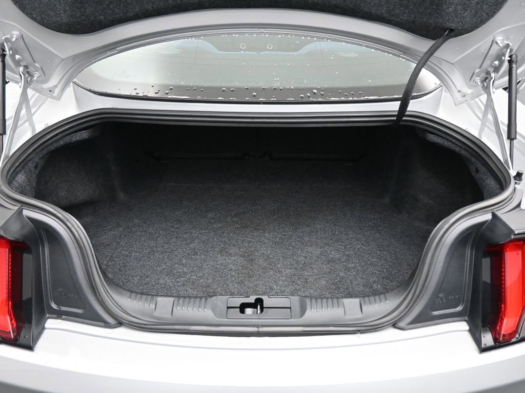 Certified 2019 Ford Mustang Coupe image 45