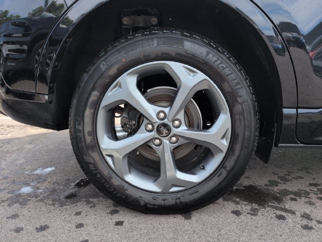 Certified 2024 Ford Escape ST-Line w/ Tech Pack #1 AWD/4WD image 12
