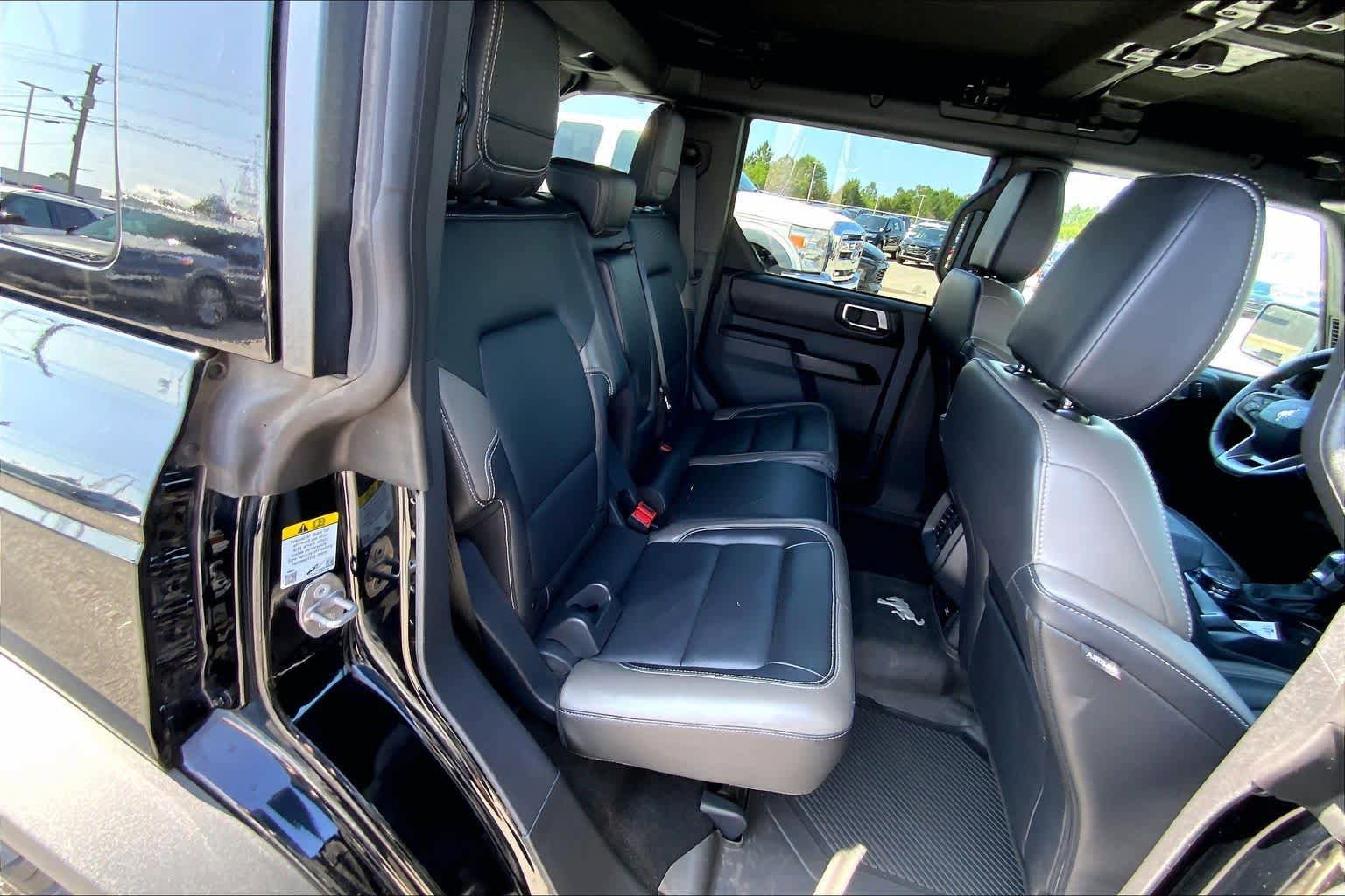 Certified 2025 Ford Bronco Outer Banks AWD/4WD image 20