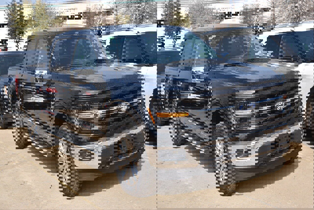 Certified 2024 Ford F150 XLT w/ Equipment Group 303A High image 4