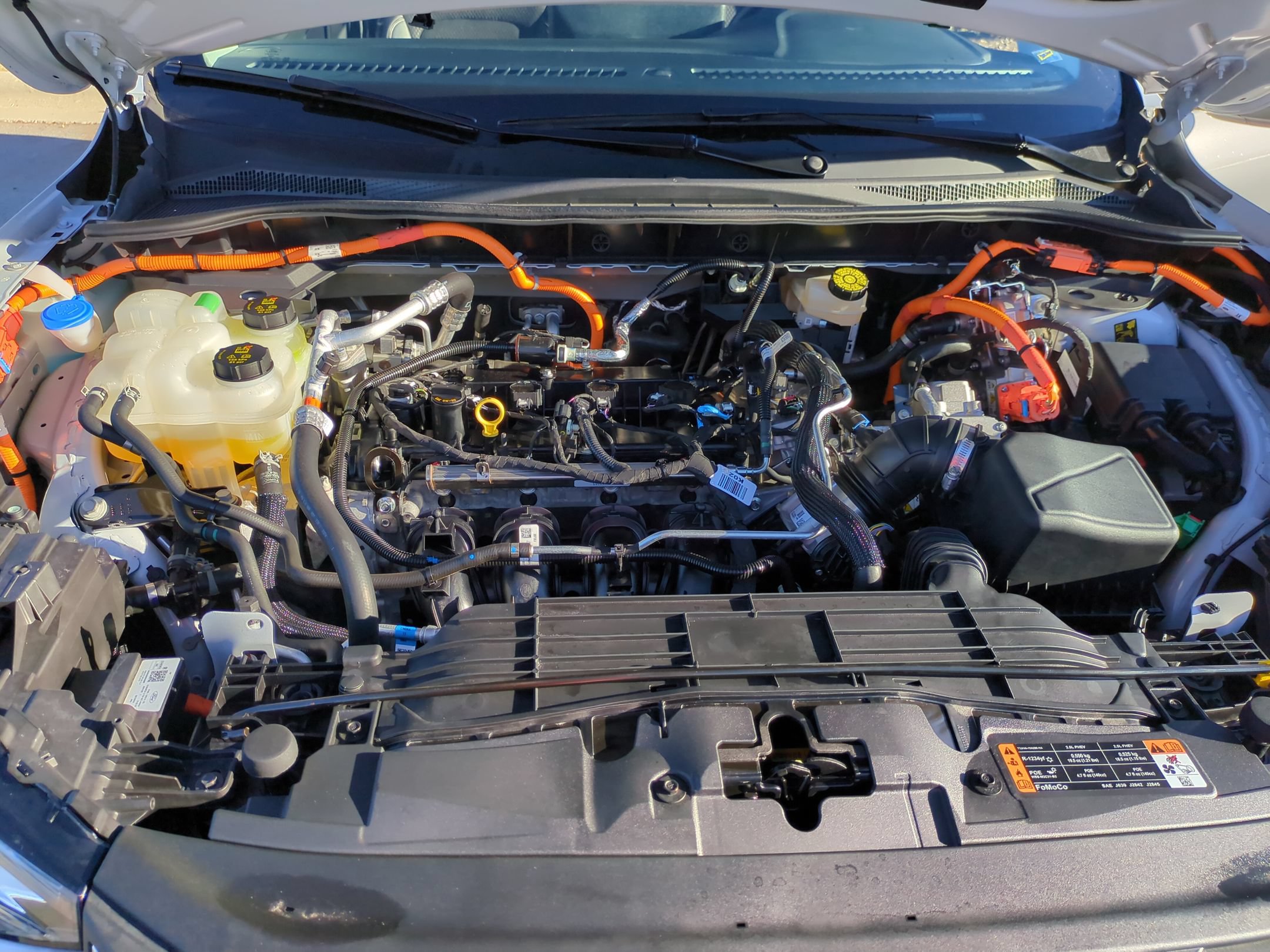 Certified 2025 Ford Escape SE FWD image 41