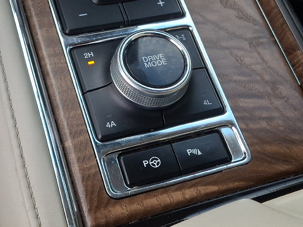 Certified 2021 Ford Expedition Platinum AWD/4WD image 28