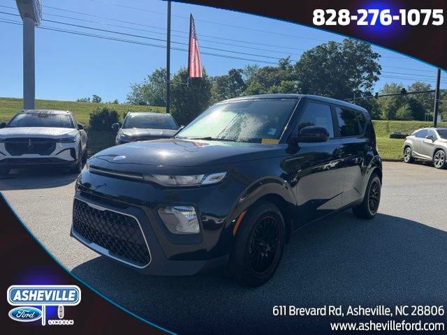Used 2020 Kia Soul LX FWD image 1