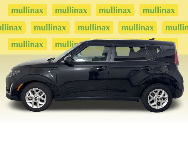 Used 2024 Kia Soul S FWD image 12