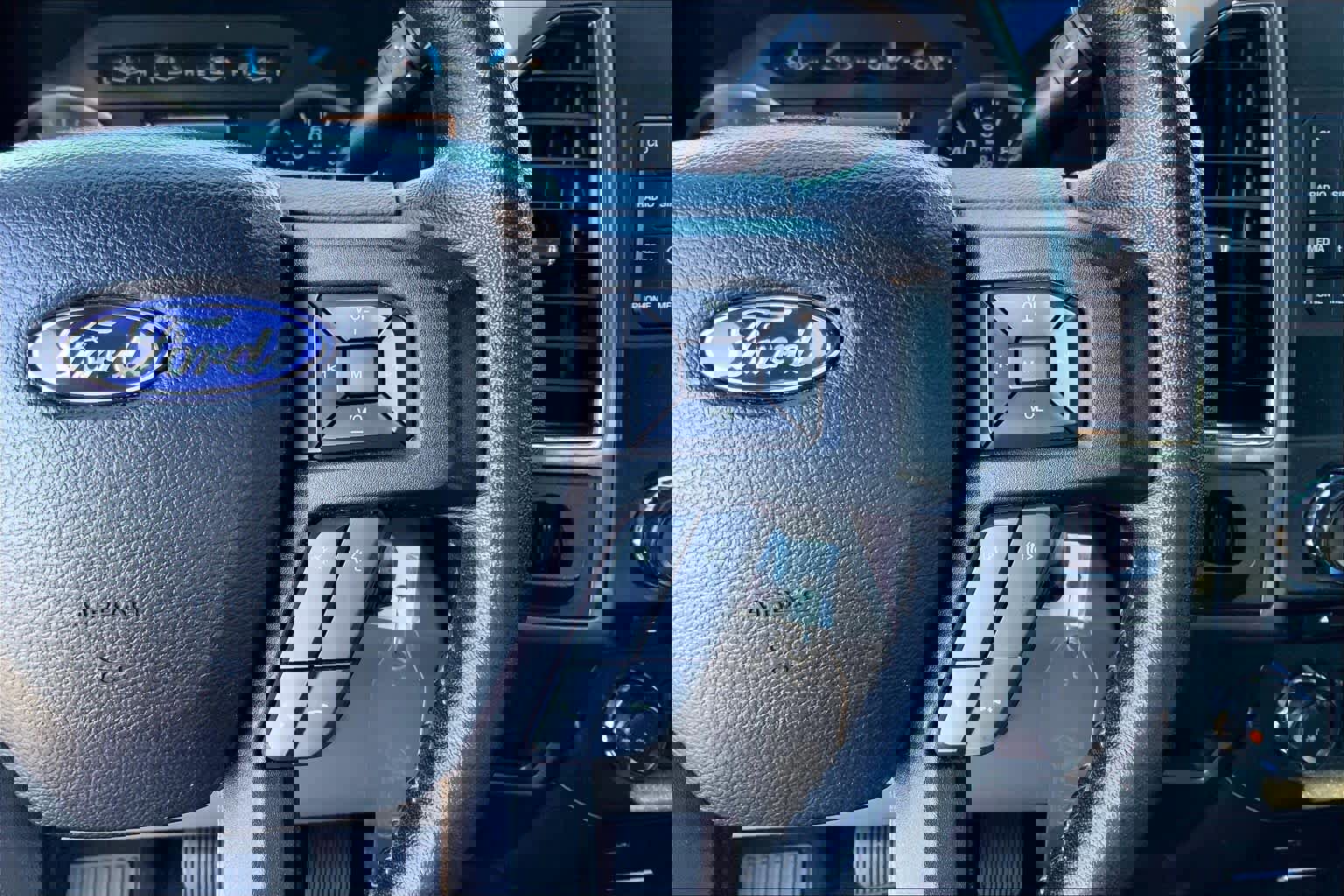 Certified 2017 Ford F150 XLT w/ Equipment Group 301A Mid image 20