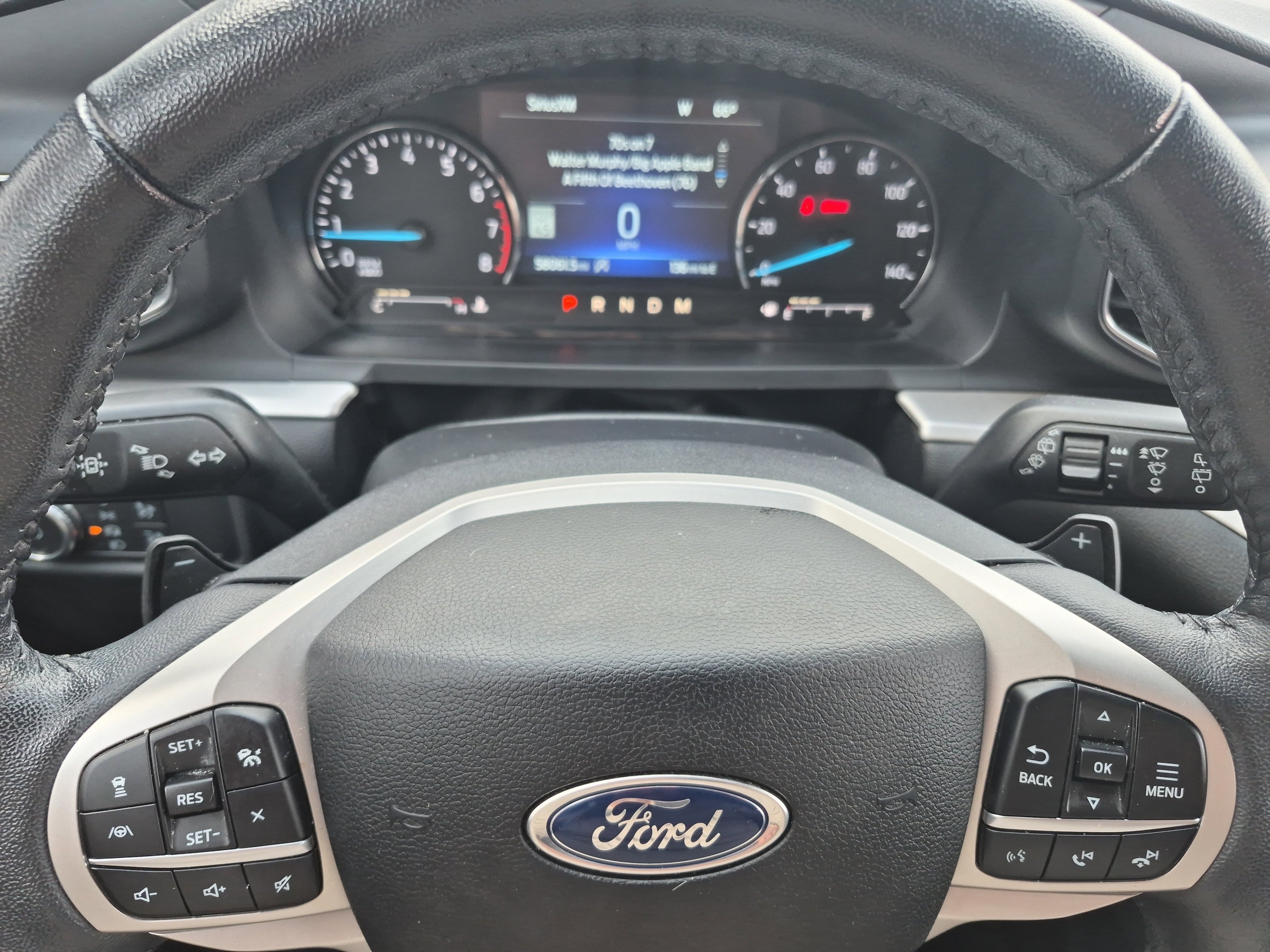 Certified 2020 Ford Explorer XLT w/ Equipment Group 202A image 28