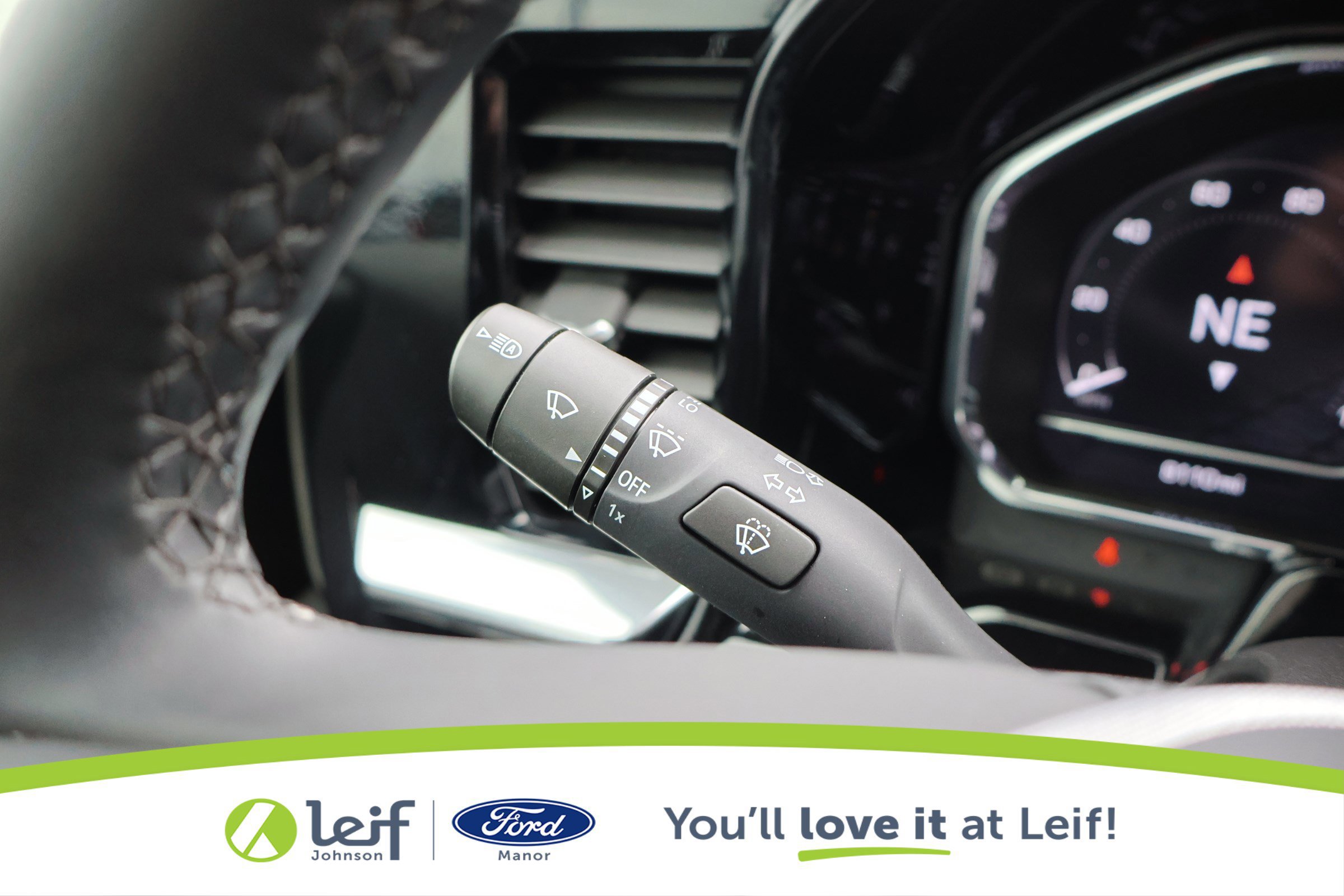 Used 2025 GMC Sierra 1500 Elevation image 17