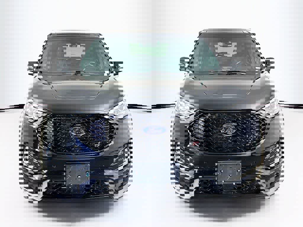 Certified 2021 Ford Edge ST w/ Equipment Group 401A image 6