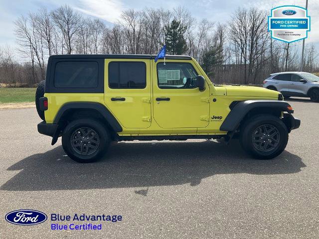 Used 2024 Jeep Wrangler Unlimited Sport w/ Convenience Group AWD/4WD image 6