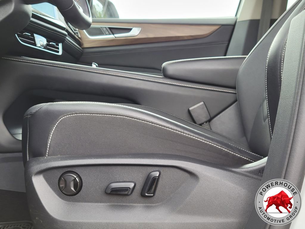 Used 2024 Volkswagen Atlas SE FWD image 24