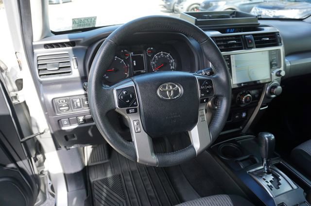 Used 2020 Toyota 4Runner SR5 image 16