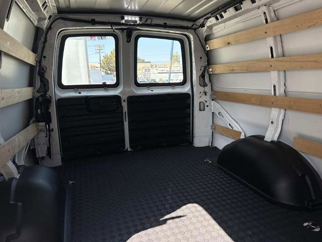 Used 2024 Chevrolet Express 2500 w/ Driver Convenience Package RWD image 14