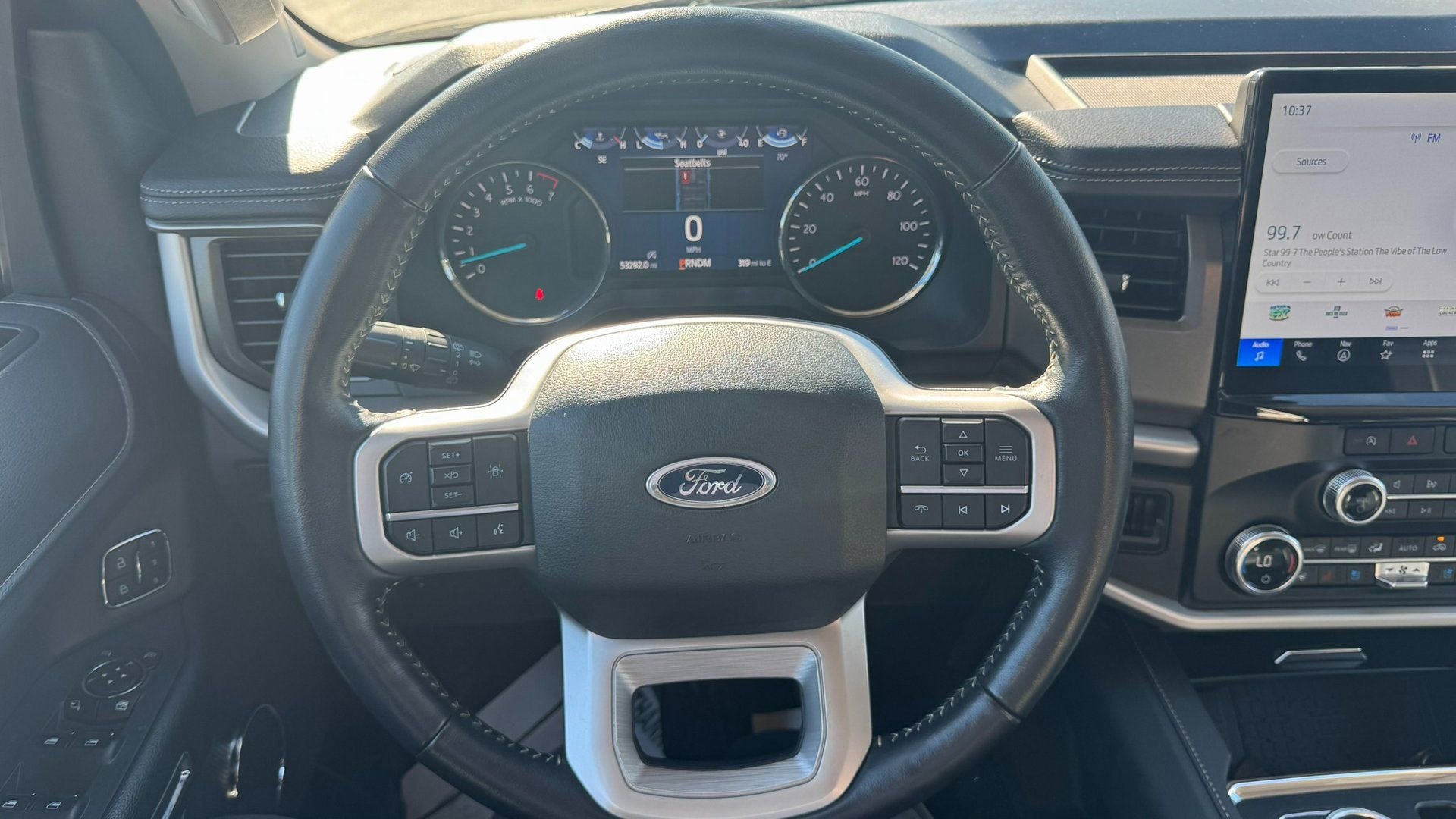 Certified 2024 Ford Expedition Max XLT image 30