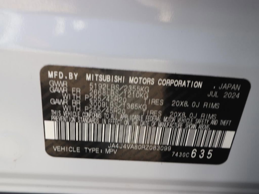 Used 2024 Mitsubishi Outlander SE Black Edition image 26