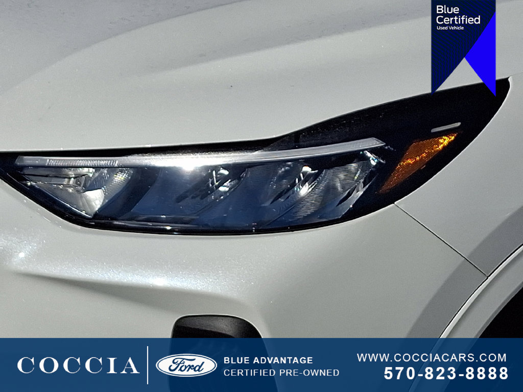 Certified 2023 Ford Escape ST-Line w/ Tech Pack #1 AWD/4WD image 9