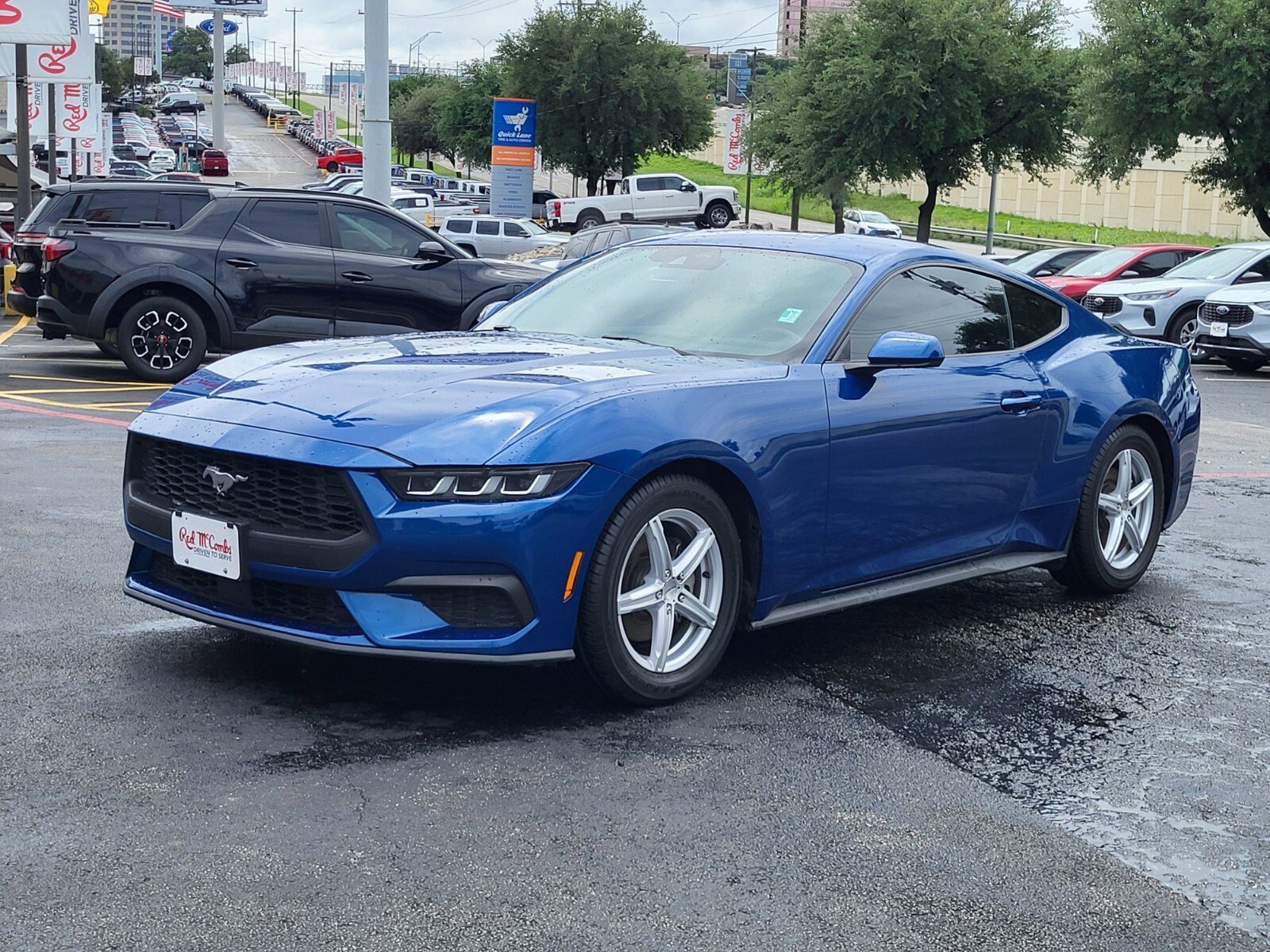 Certified 2024 Ford Mustang Coupe RWD image 8