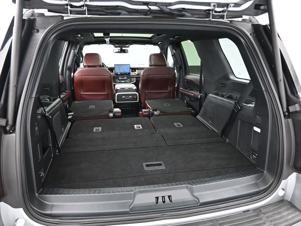 Certified 2023 Ford Expedition Limited image 28