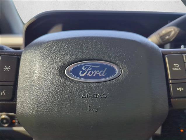 Certified 2023 Ford F450 XLT w/ 360-Degree Camera Package AWD/4WD image 23