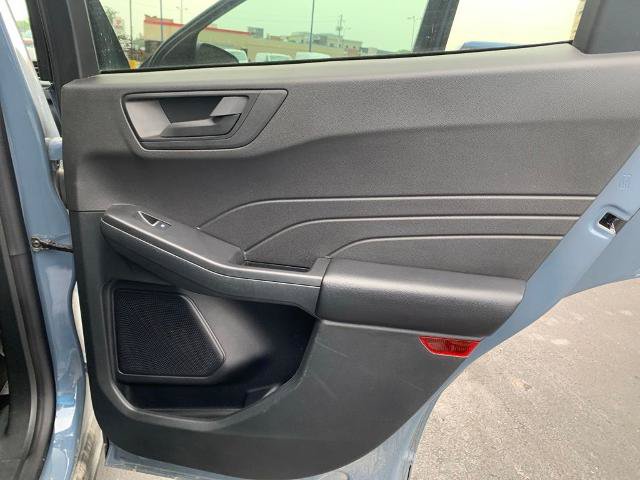 Certified 2025 Ford Escape Active w/ Cold Weather Package AWD/4WD image 34
