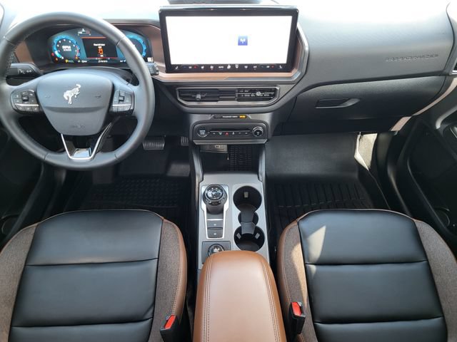 Certified 2025 Ford Bronco Sport Outer Banks w/ Outer Banks Tech Package+ AWD/4WD image 18