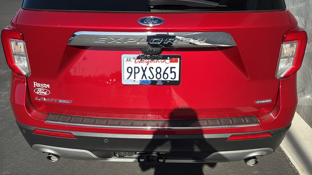 Certified 2021 Ford Explorer Limited w/ Hybrid Equipment Group 310A RWD image 7