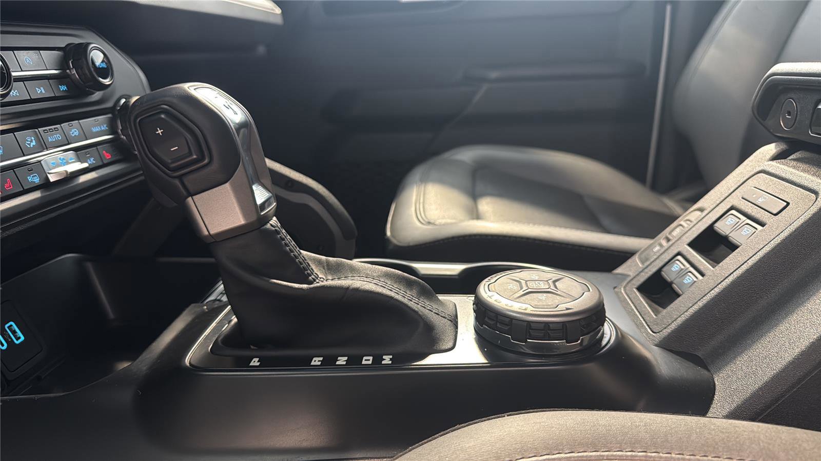 Certified 2024 Ford Bronco Big Bend image 22