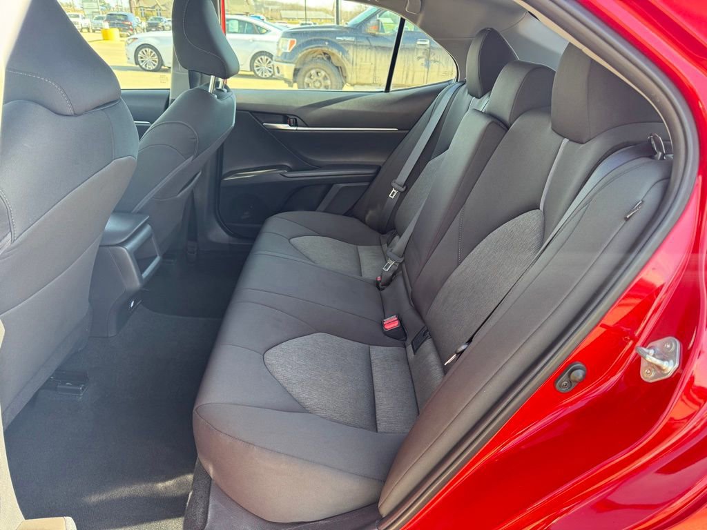 Used 2024 Toyota Camry LE image 31