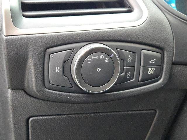 Certified 2022 Ford Edge ST-Line w/ Class II Trailer Tow Package image 27