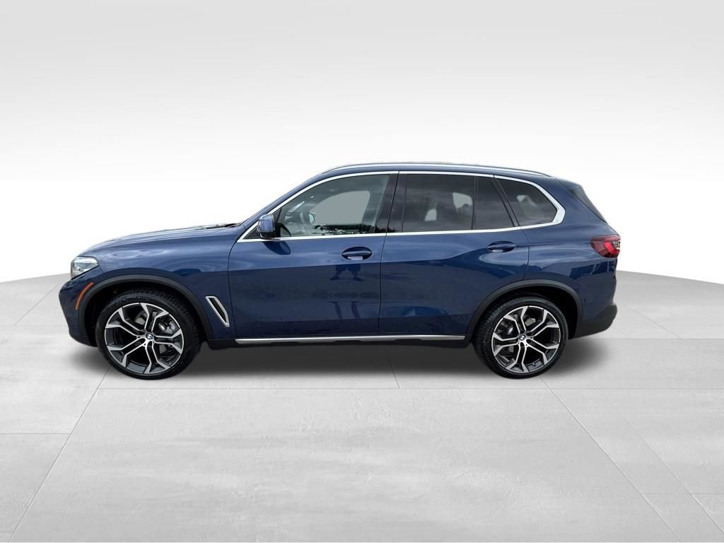 Used 2023 BMW X5 xDrive40i w/ Premium Package AWD/4WD image 7
