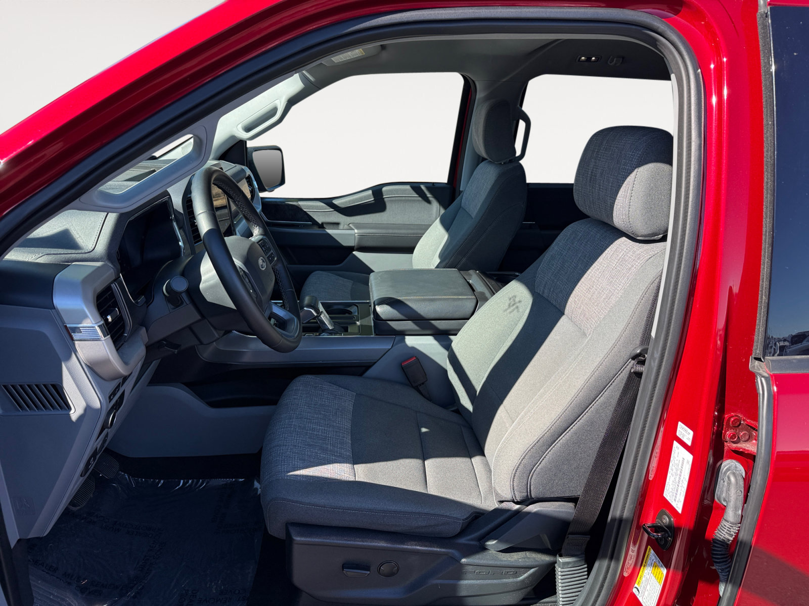 Certified 2023 Ford F150 Lightning XLT AWD/4WD image 10