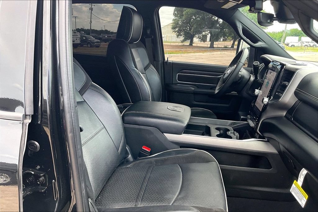 Used 2025 RAM 3500 Laramie w/ Night Edition AWD/4WD image 30