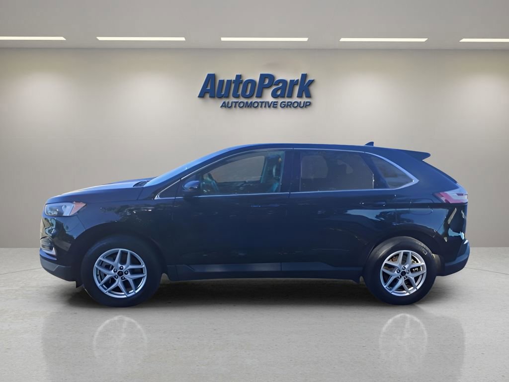 Certified 2024 Ford Edge SEL image 2