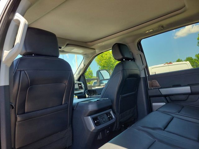 Certified 2024 Ford F250 Lariat w/ Lariat Ultimate Package AWD/4WD image 16