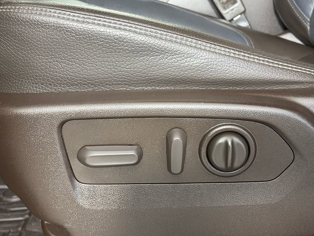 Used 2020 GMC Sierra 3500 Denali w/ Denali Ultimate Package image 26