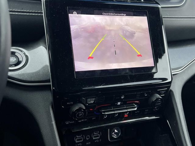 Used 2022 Jeep Grand Cherokee L Laredo w/ Luxury Tech Group I image 16