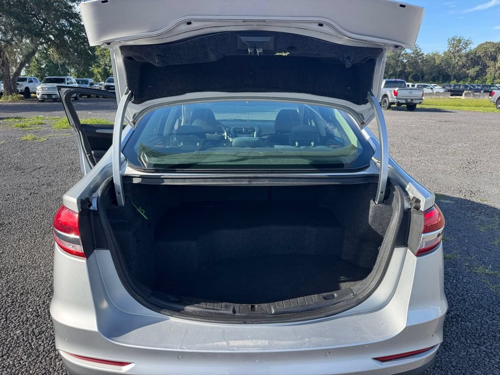 Certified 2019 Ford Fusion SE FWD image 26