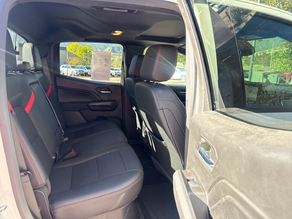 Used 2024 Chevrolet Colorado Z71 w/ Z71 Convenience Package 2 AWD/4WD image 24