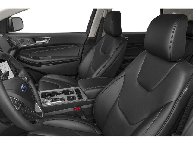 Certified 2024 Ford Edge Titanium image 9