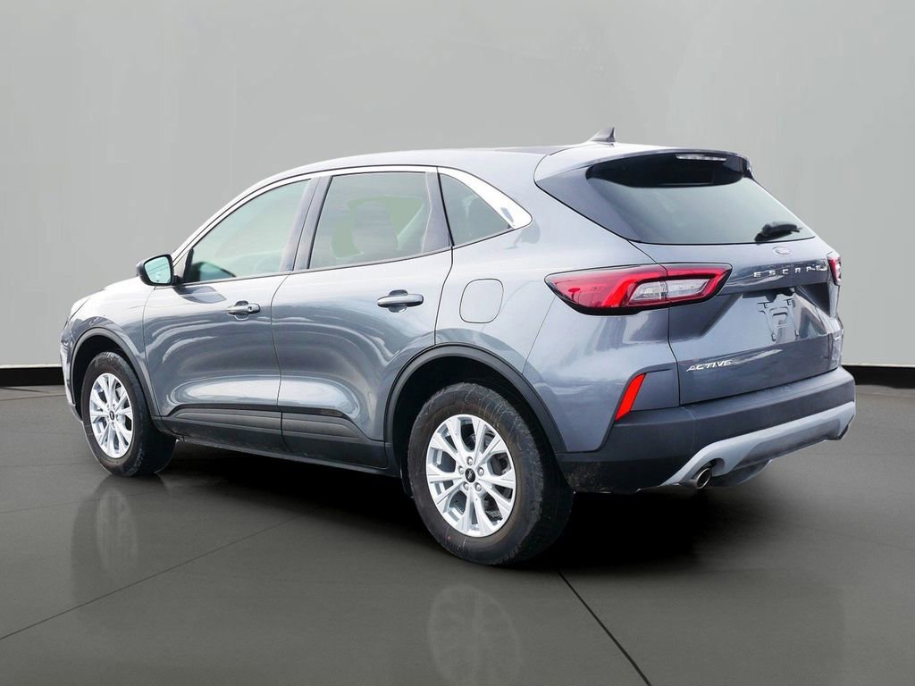 Certified 2023 Ford Escape Active image 3