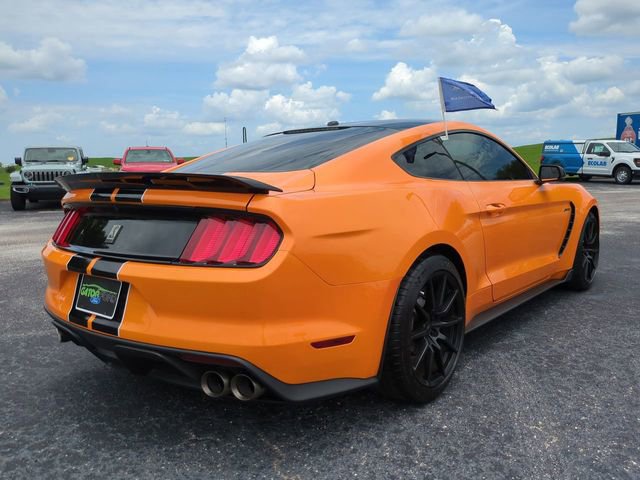 Certified 2018 Ford Mustang Shelby GT350 w/ Convenience Package RWD image 5